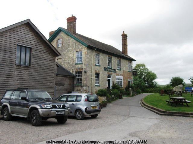 The Barge Inn beside the Kennet and Avon Canal